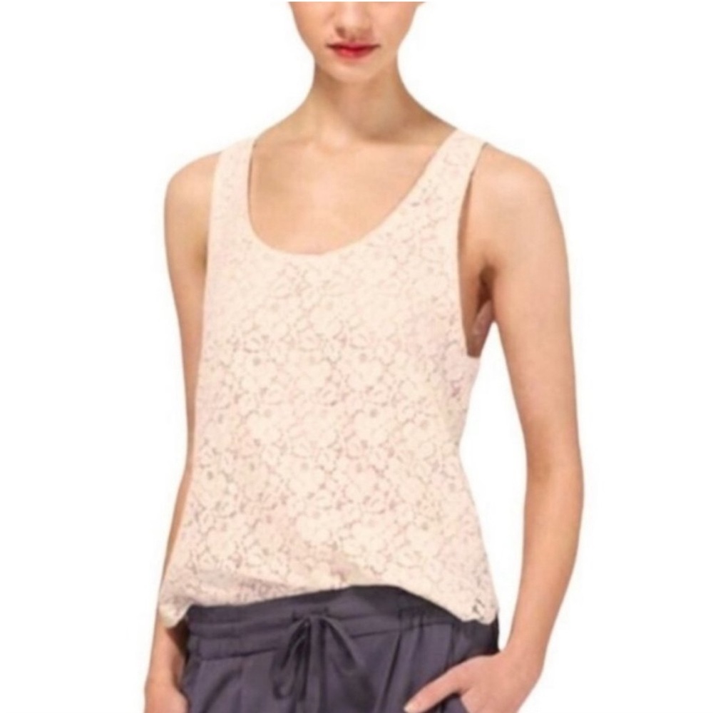 Aritzia Talula Light Peach Eyelet Tank  Top Boho Floral Sleeveless Top Medium